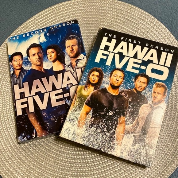 HAWAII FIVE-O DVD SETS SEASON ONE and TWO ALEX O’LOUGHLIN SCOTT CAAN EUC - Picture 1 of 6
